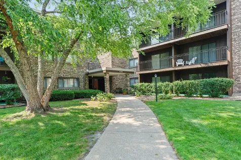 4120 Parklawn Avenue Edina MN 55435