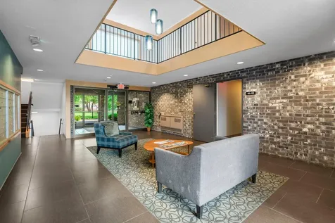 4120 Parklawn Avenue Edina MN 55435