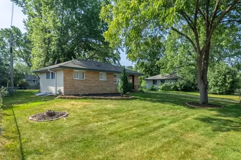 11157 Madison Street NE Blaine MN 55434