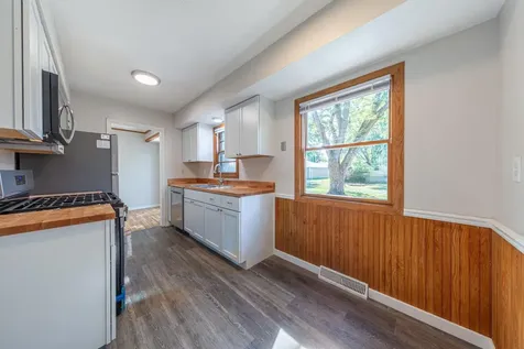 11157 Madison Street NE Blaine MN 55434