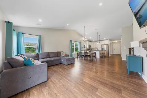 601 Stonegate Circle Waconia MN 55387