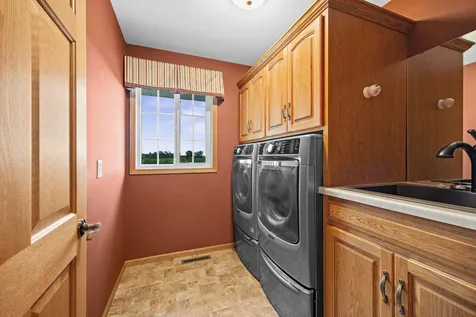 1175 Dale Street SW Hutchinson MN 55350