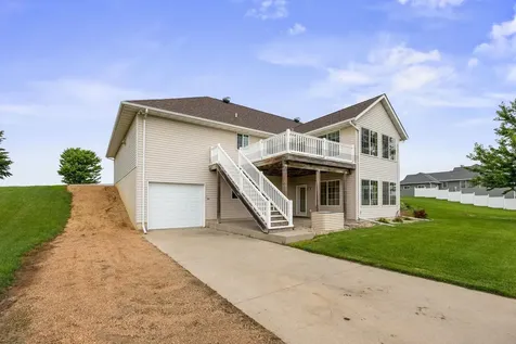 1175 Dale Street SW Hutchinson MN 55350
