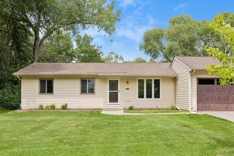 12216 Pioneer Road Minnetonka MN 55343