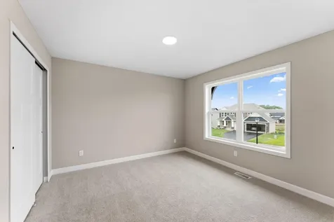 8593 183rd Street W Lakeville MN 55044