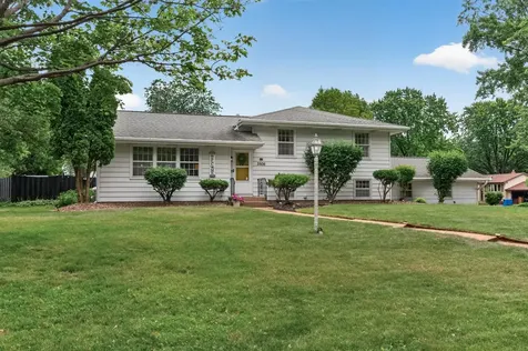 3506 Hilltop Street White Bear Lake MN 55110