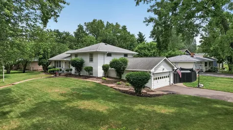 3506 Hilltop Street White Bear Lake MN 55110