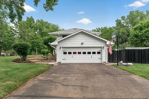 3506 Hilltop Street White Bear Lake MN 55110