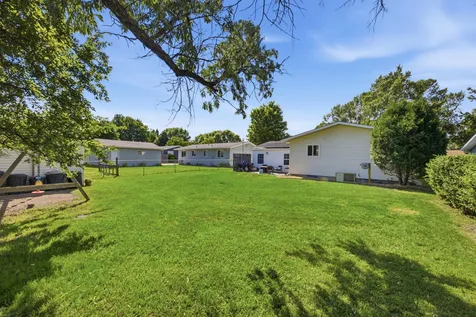 428 Brook Avenue Moorhead MN 56560