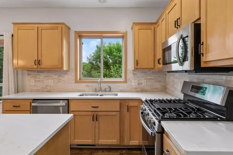 19925 English Court Farmington MN 55024