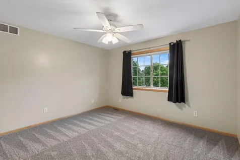 19925 English Court Farmington MN 55024