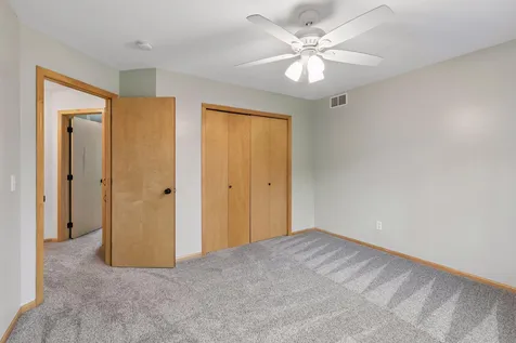 19925 English Court Farmington MN 55024