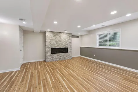 19925 English Court Farmington MN 55024