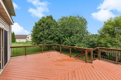 19925 English Court Farmington MN 55024