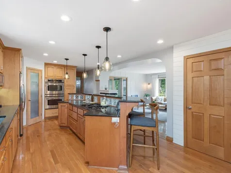 140 Lakeview Terrace Boulevard Waconia MN 55387