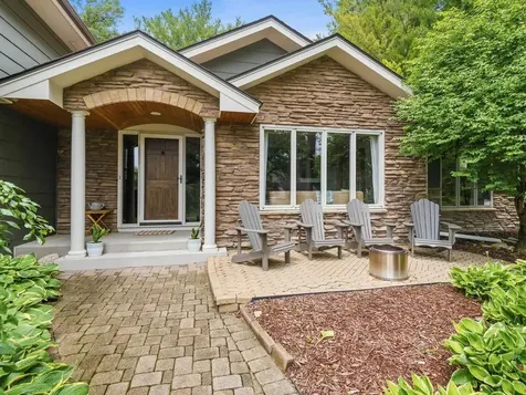 140 Lakeview Terrace Boulevard Waconia MN 55387