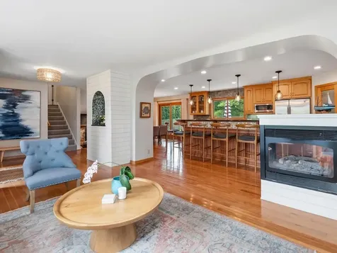 140 Lakeview Terrace Boulevard Waconia MN 55387