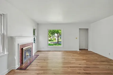 3830 Zenith Avenue N Robbinsdale MN 55422