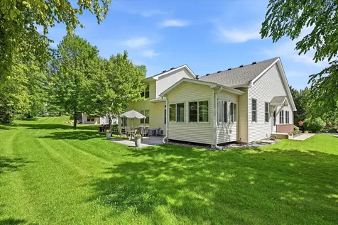 2446 Autumn Ridge Court Chanhassen MN 55317