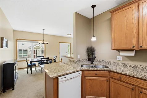 2446 Autumn Ridge Court Chanhassen MN 55317