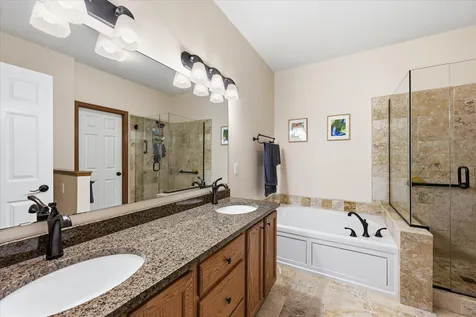 2446 Autumn Ridge Court Chanhassen MN 55317