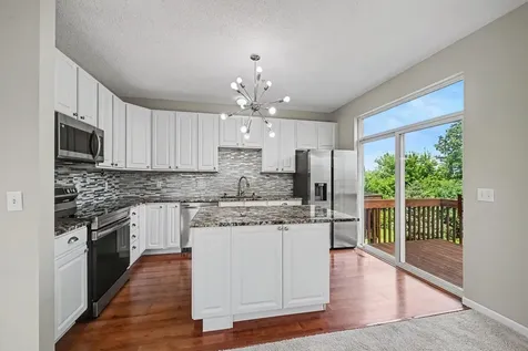 5135 Holly Lane N Plymouth MN 55446