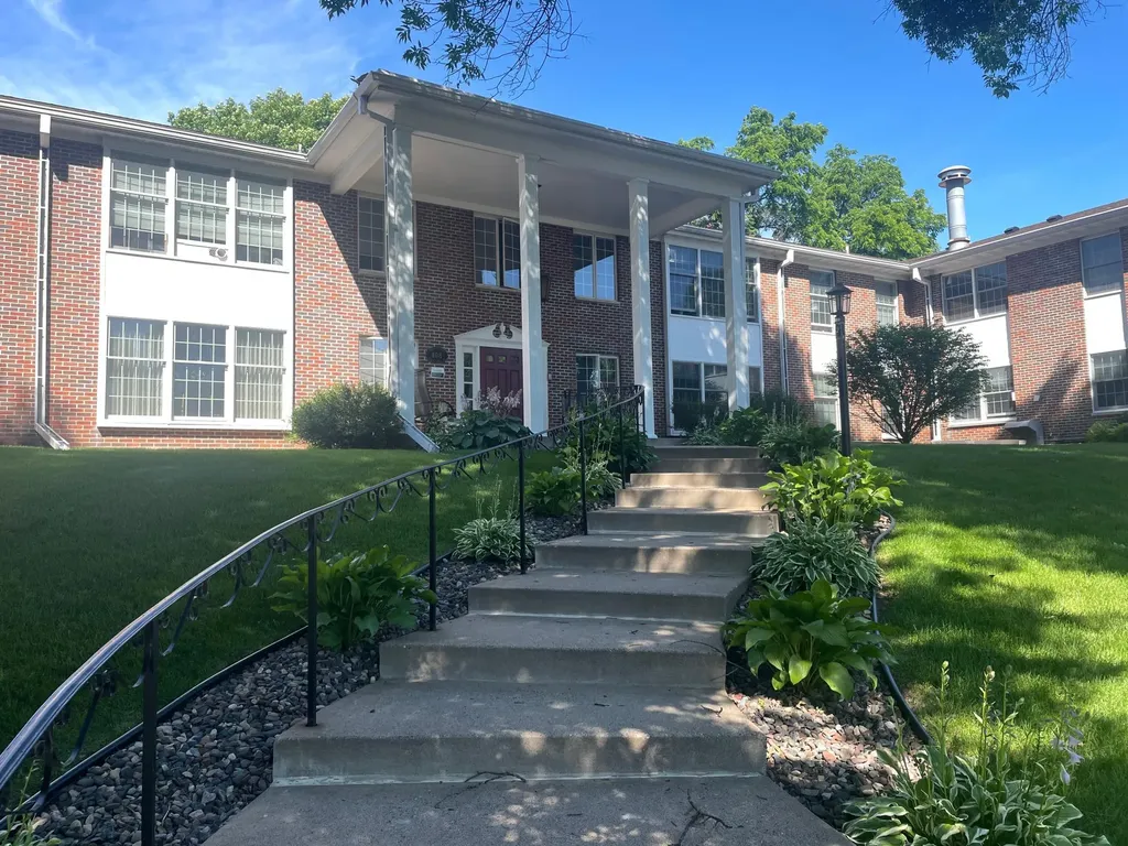 408 3rd Street N Stillwater MN 55082