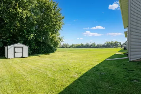 805 6th Street NE Stewartville MN 55976