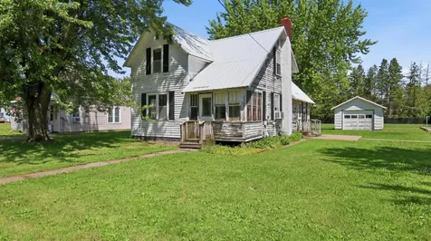 427 E River Avenue Barron WI 54812