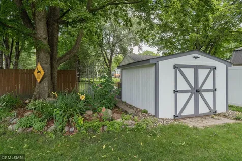 1506 James Drive Mankato MN 56003