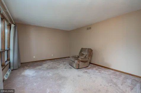 1506 James Drive Mankato MN 56003