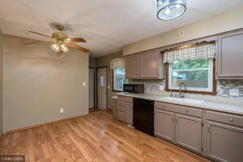 1506 James Drive Mankato MN 56003