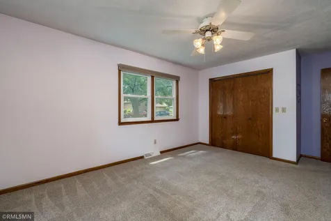 1506 James Drive Mankato MN 56003