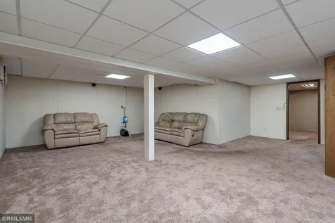 1506 James Drive Mankato MN 56003