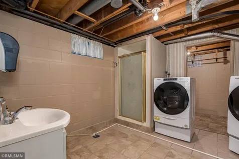 1506 James Drive Mankato MN 56003