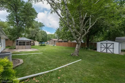 1506 James Drive Mankato MN 56003