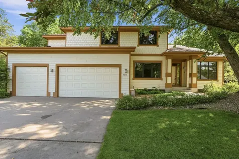 9272 Duckwood Trail Woodbury MN 55125