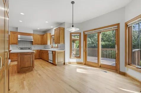 9272 Duckwood Trail Woodbury MN 55125