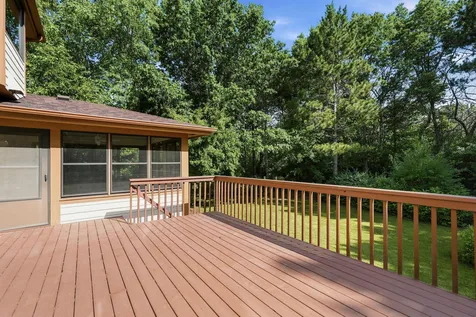 9272 Duckwood Trail Woodbury MN 55125
