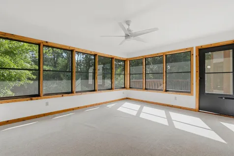 9272 Duckwood Trail Woodbury MN 55125