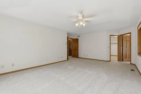 9272 Duckwood Trail Woodbury MN 55125