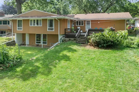 7008 35th Avenue N Crystal MN 55427