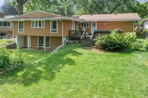 7008 35th Avenue N Crystal MN 55427