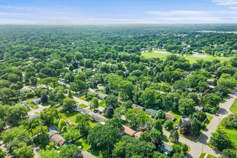 7008 35th Avenue N Crystal MN 55427