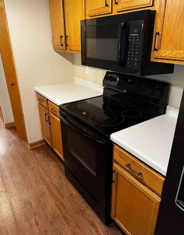 8450 Kimball Drive Eden Prairie MN 55347