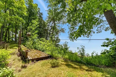49395 Holasek Road Deer River MN 56636