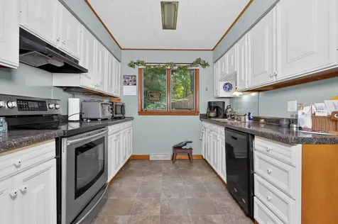 49395 Holasek Road Deer River MN 56636