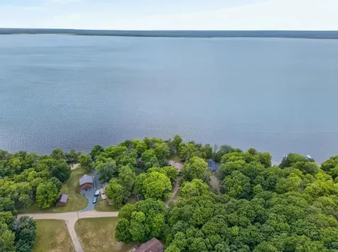 49395 Holasek Road Deer River MN 56636