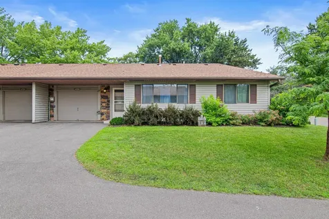 4793 Avon Street Shoreview MN 55126