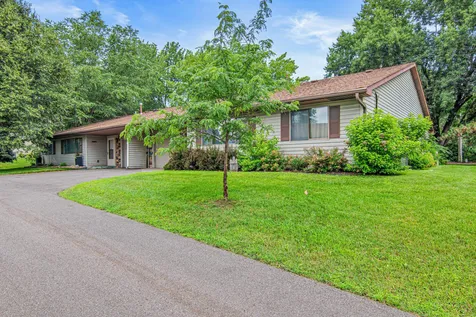 4793 Avon Street Shoreview MN 55126